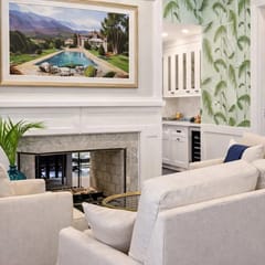Luxury estate w/heated pool & badminton court
