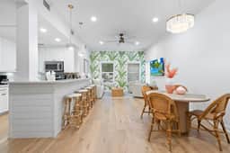 Palm Beach Oceanfront LUX  I By Hotel Home Stays