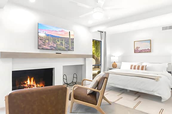 Luxury estate w/ heated pool & Camelback views