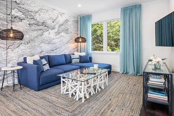 LUX Beach Villa I By Hotel Home Stays