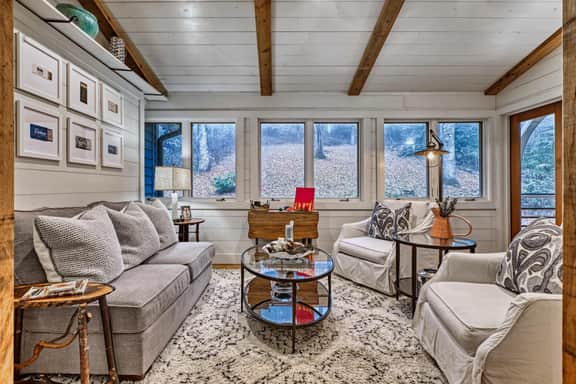 Mountain retreat w/ pond & fire pit