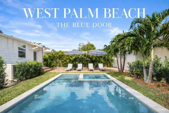 The Blue Door I By Hotel Home Stays