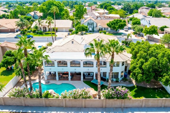 The Gatsby I By Hotel Home Stays