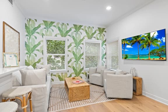 Palm Beach Oceanfront LUX  I By Hotel Home Stays